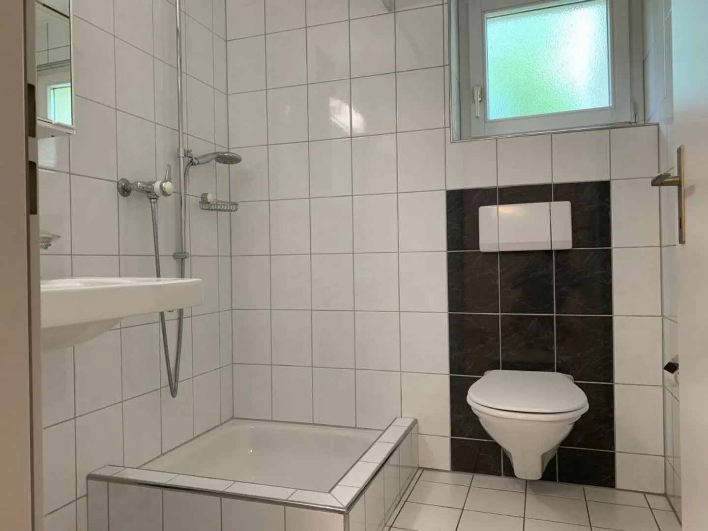 Family-friendly and bright 4 ½ room apartment - Photo 9 of 13