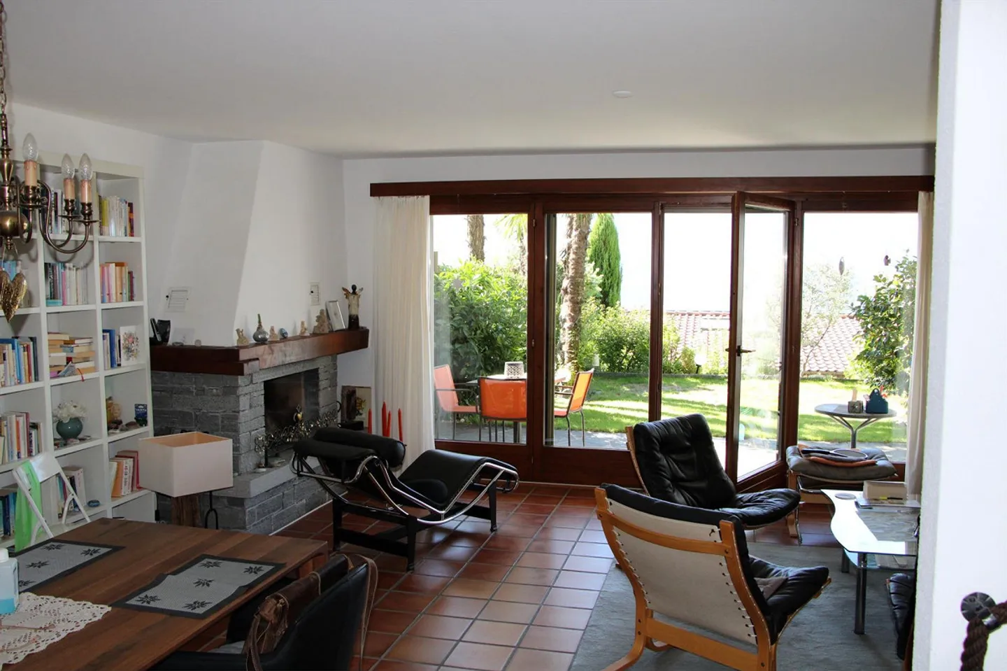 Maison de ville en rangée dans un bel emplacement panoramique à Locarno Monti - Photo 5 sur 9