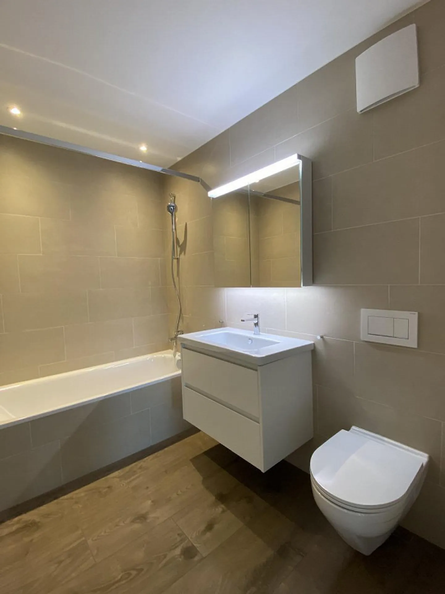 3.5 Room Apartment in Dübendorf - Photo 6 of 9