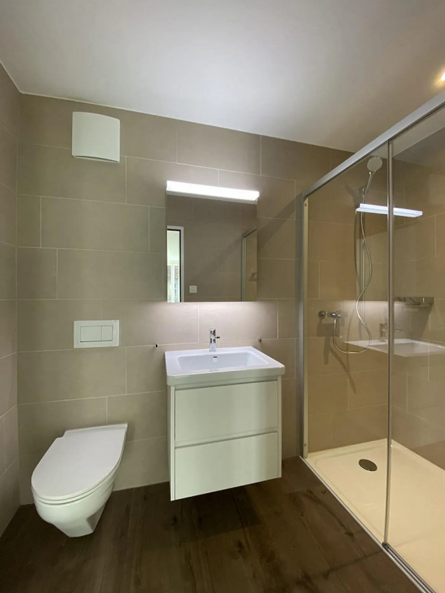 3.5 Room Apartment in Dübendorf - Photo 7 of 9