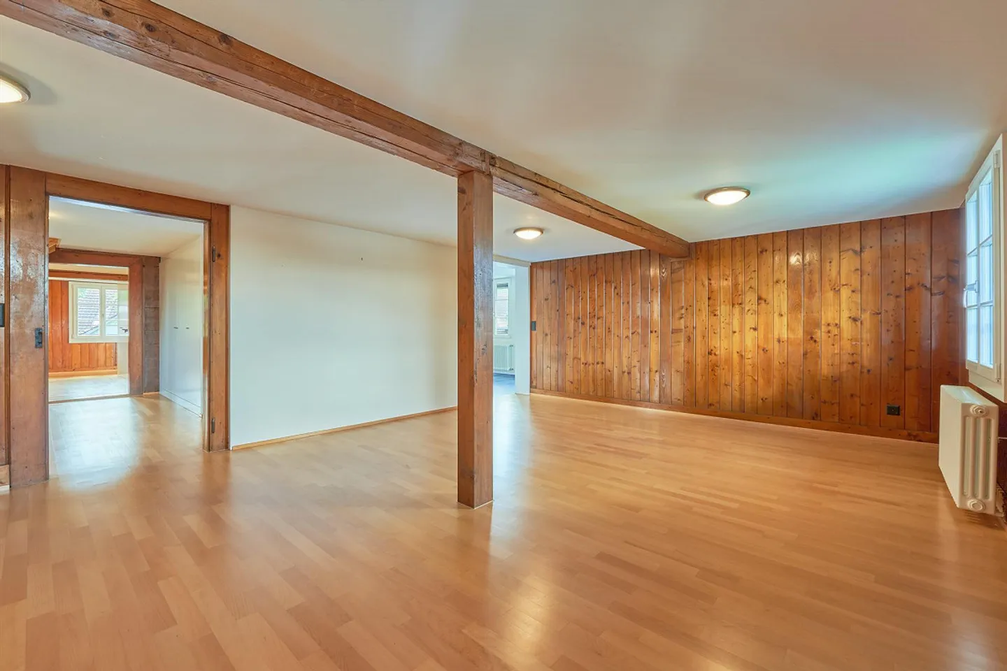 Appartement en duplex unique de 5,5 pièces - Photo 3 sur 9