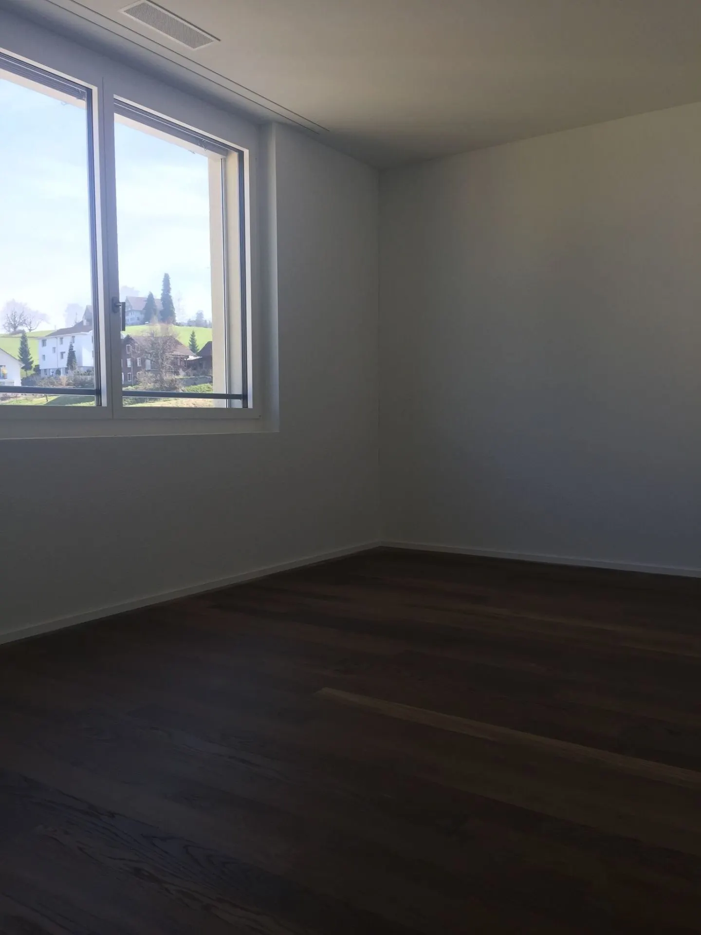 Moderne 3.5-Zimmerwohnung - Foto 4 von 7