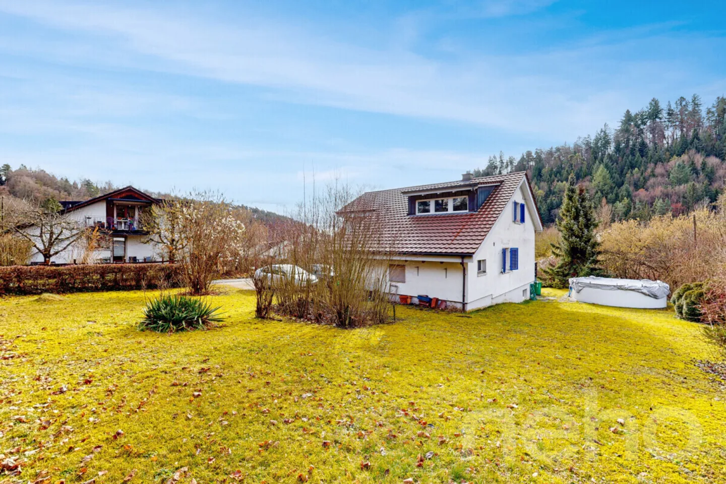 Charmantes Freistehendes Haus - Foto 1 von 13