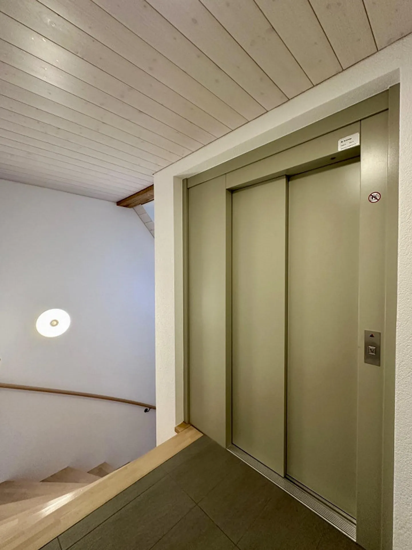 Geräumige 3.5 Zimmer Attique - Foto 22 von 29