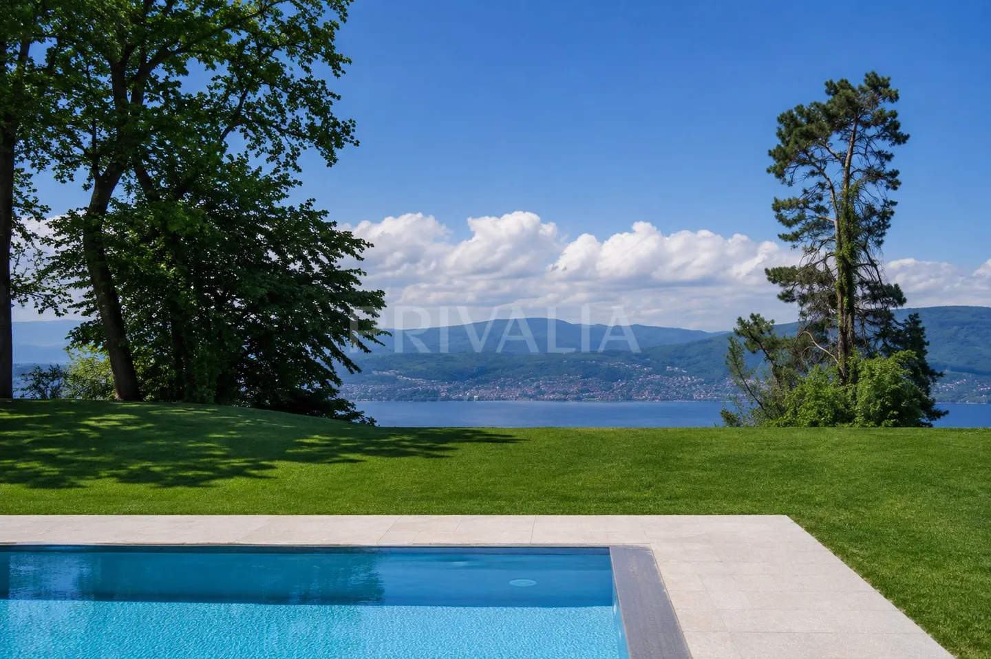 Elegante Villa mit Scenic Views - Foto 1 von 2