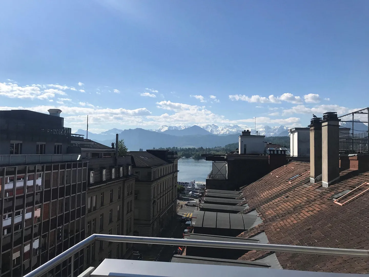 Wunderschöne Attikawohnung mit Aussicht - Foto 2 von 12