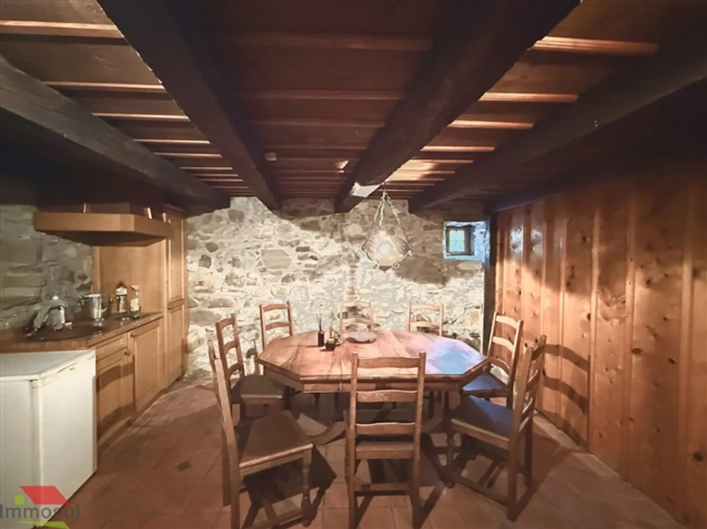 Premises with Quality Seal - Photo 4 of 7