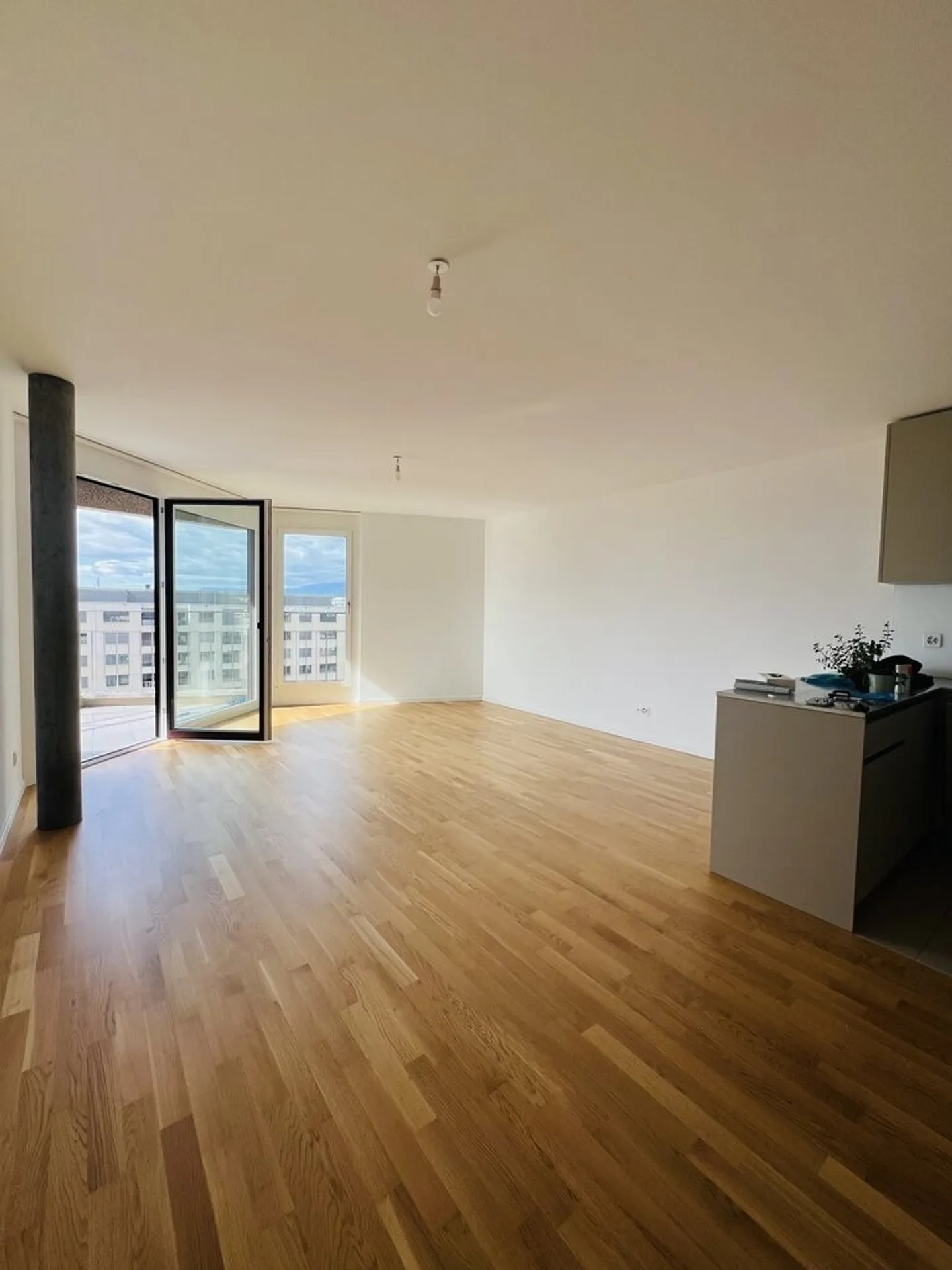 Appartamento in affitto - Foto 3 di 5
