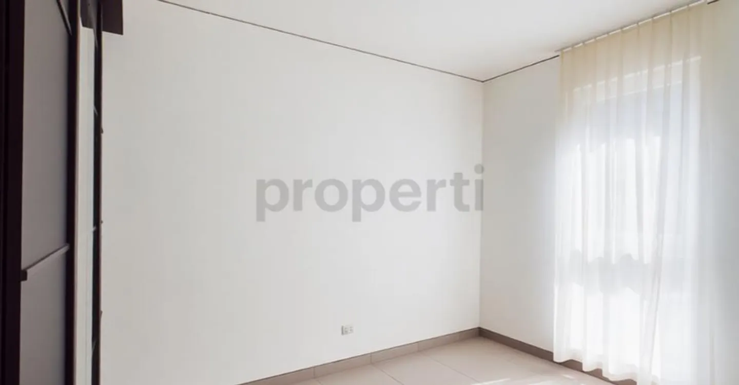 Modern and bright 3.5-room apartment in Biasca - Photo 8 of 13