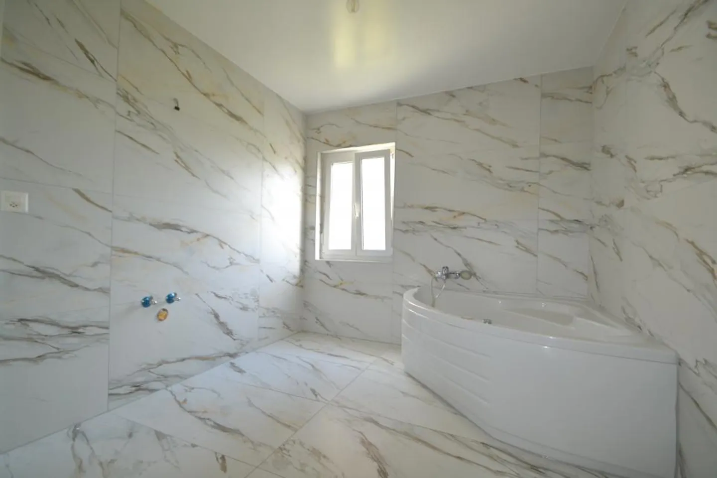 Zwei Apartments, eine einzige Investition - modulare Villa im Herzen der Stadt! - Foto 4 von 10