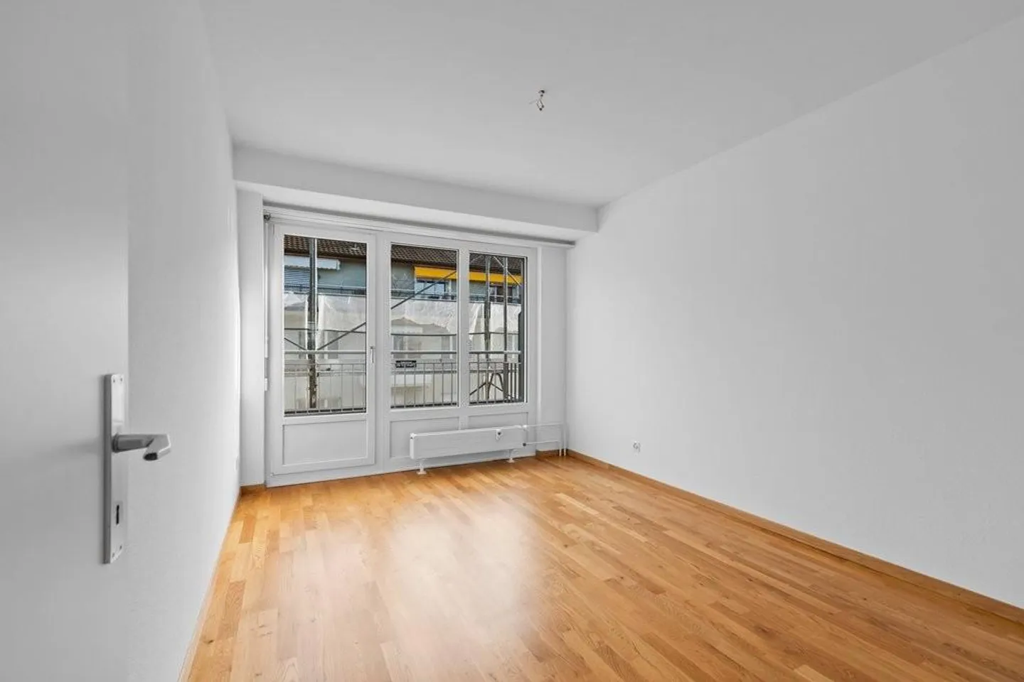 Freshly renovated family apartment - move in & feel good - Photo 2 of 8