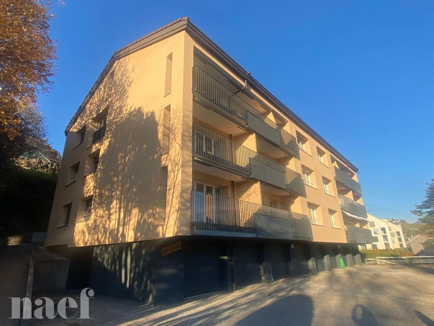 Bel appartamento nel cuore del villaggio - Foto 1 di 5