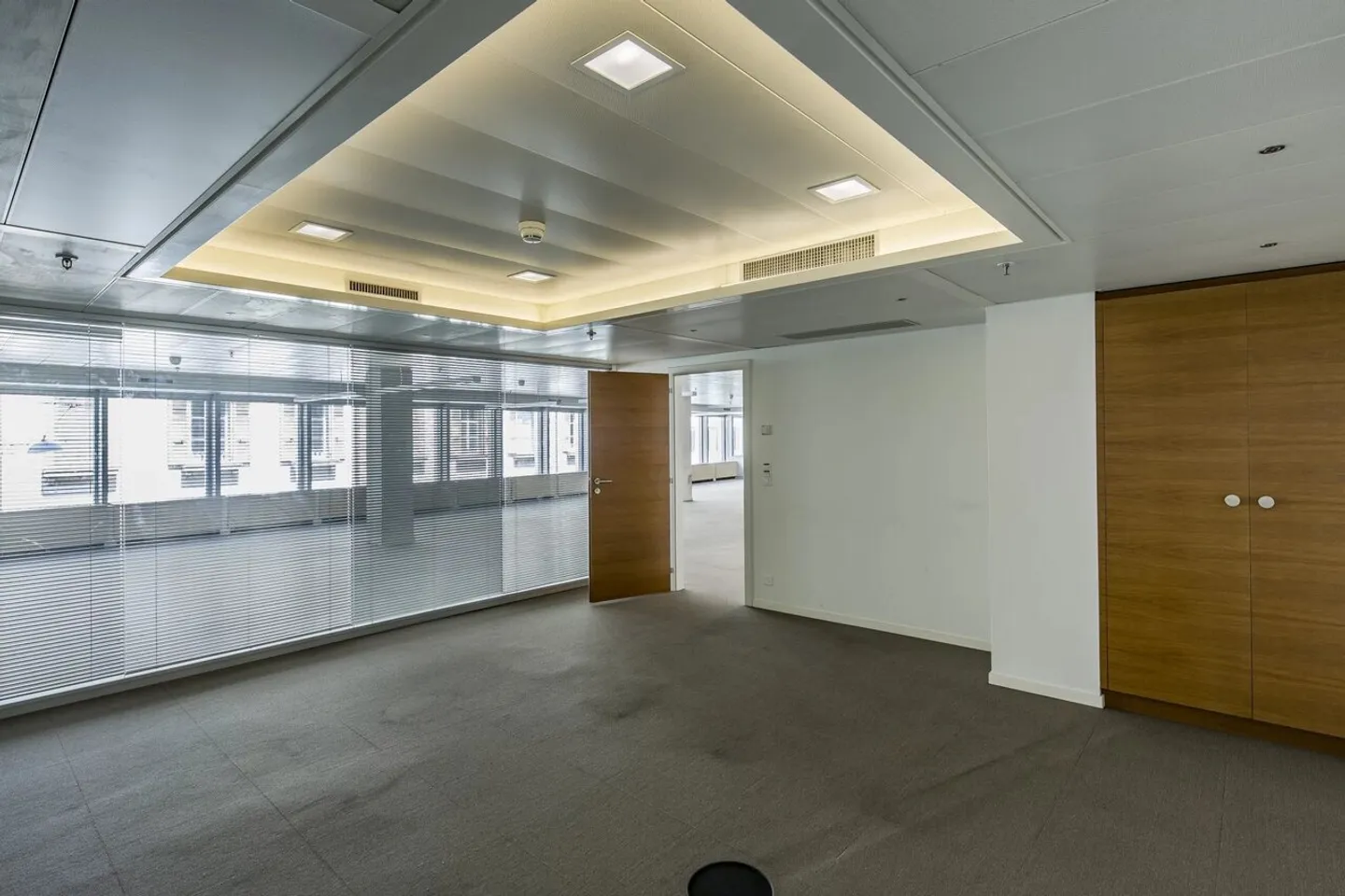 Büros Rue du Rhône - Foto 7 von 9