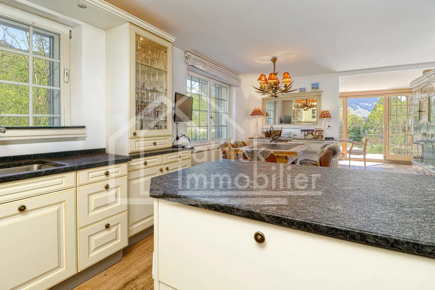 Chalet Incantevole a Saanen - Foto 3 di 18