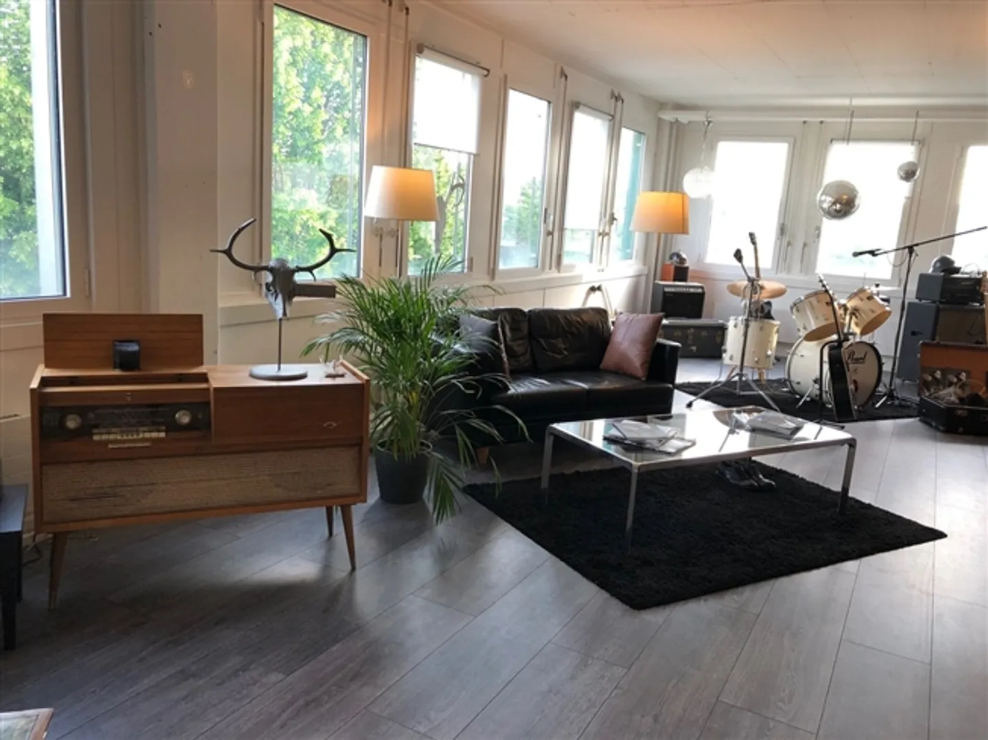 Spacious Office in an Industrial Zone in Préverenges - Photo 4 of 13