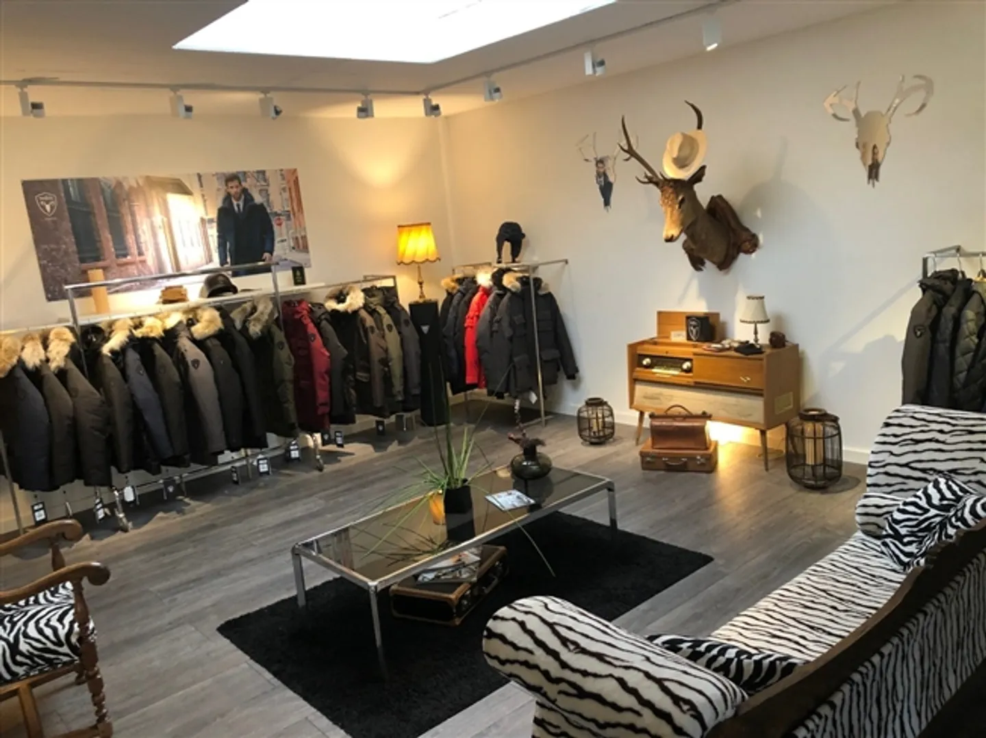 Spacious Office in an Industrial Zone in Préverenges - Photo 12 of 13