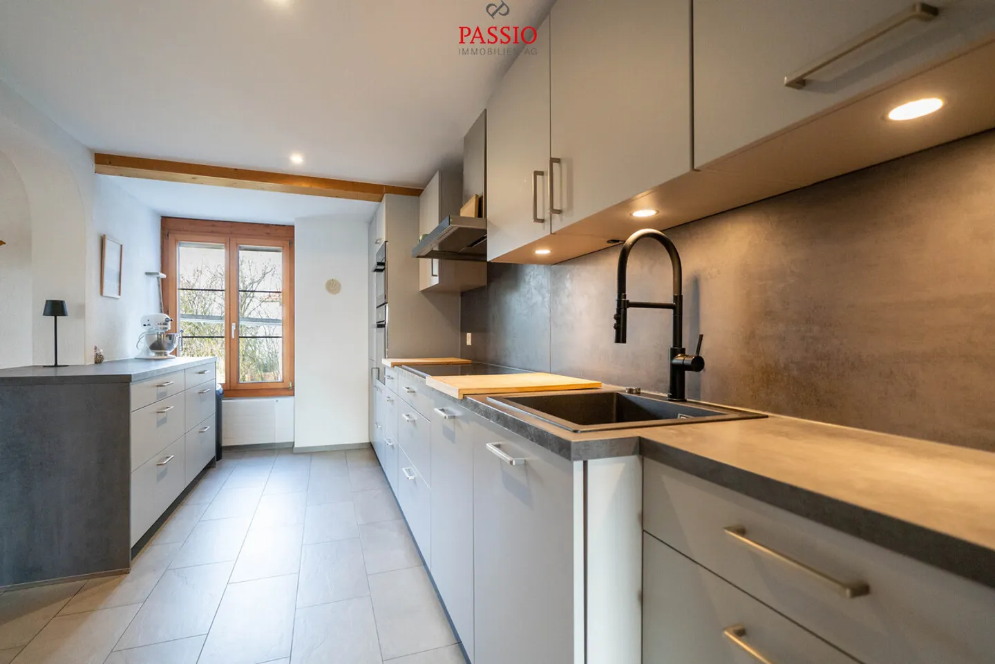 Charmante maison de ferme de 5 pièces avec beaucoup d'espace et d'opportunités - Photo 7 sur 34