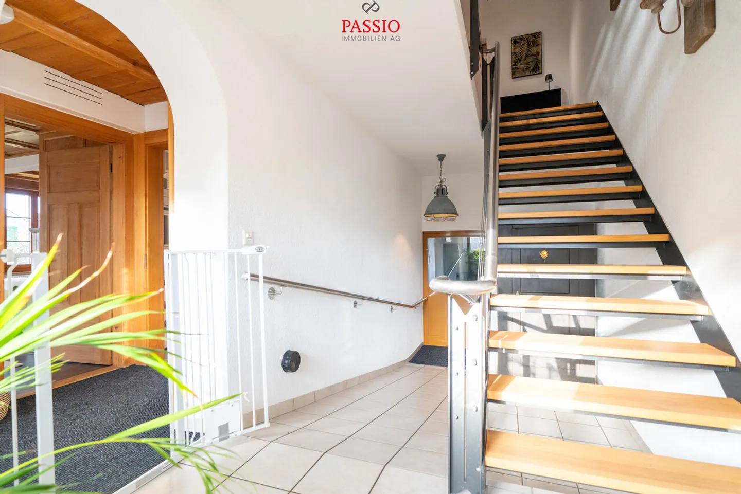 Charmante maison de ferme de 5 pièces avec beaucoup d'espace et d'opportunités - Photo 10 sur 34