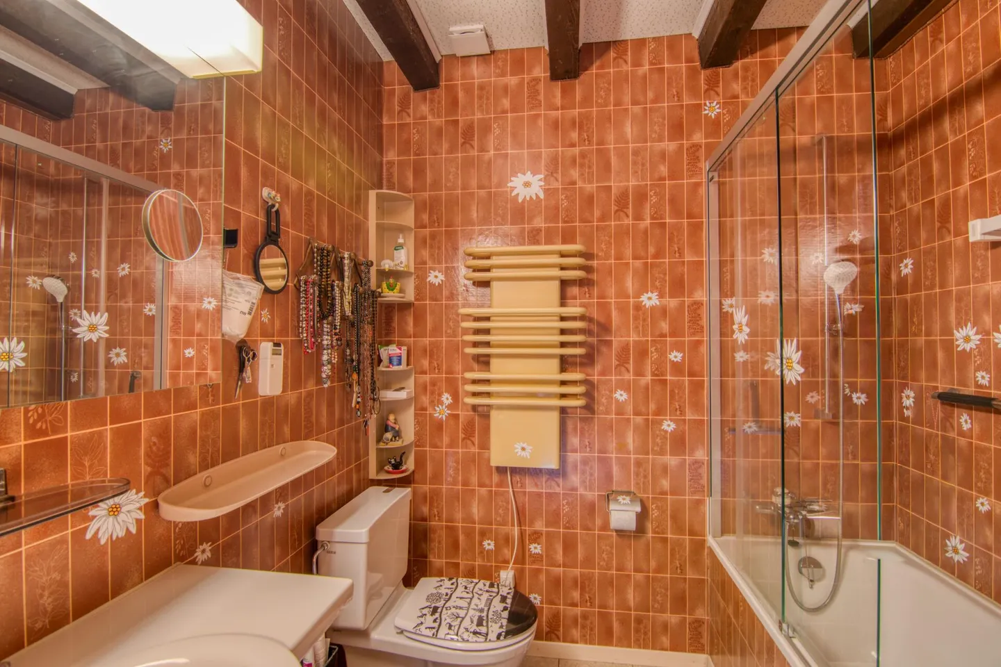 Family-friendly 6-room terraced house with plenty of living space and leisure right at your doorstep - Photo 21 of 33