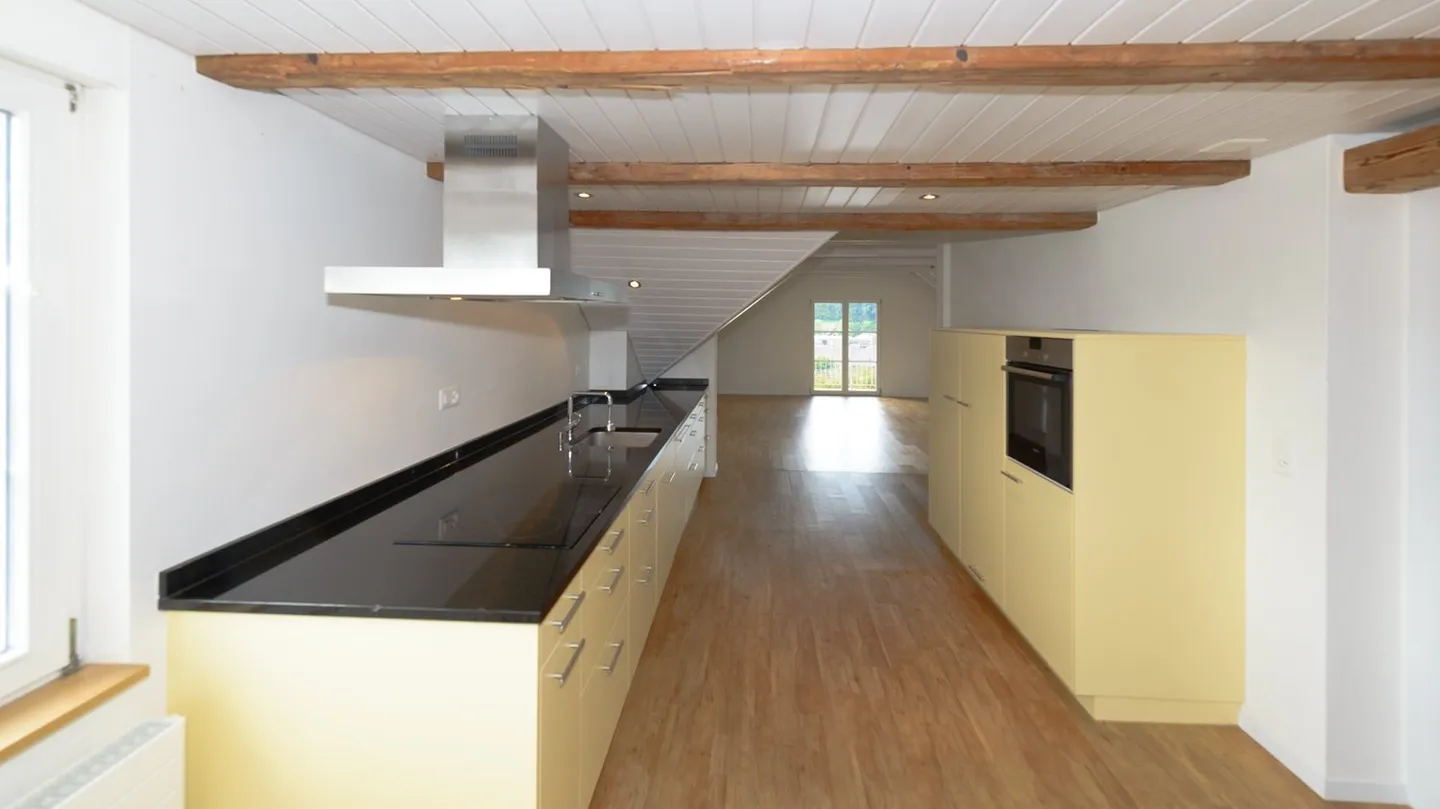 3 ½-Room Attic Apartment with Lots of Charm on the "Outskirts" of Elgg - Photo 6 of 8