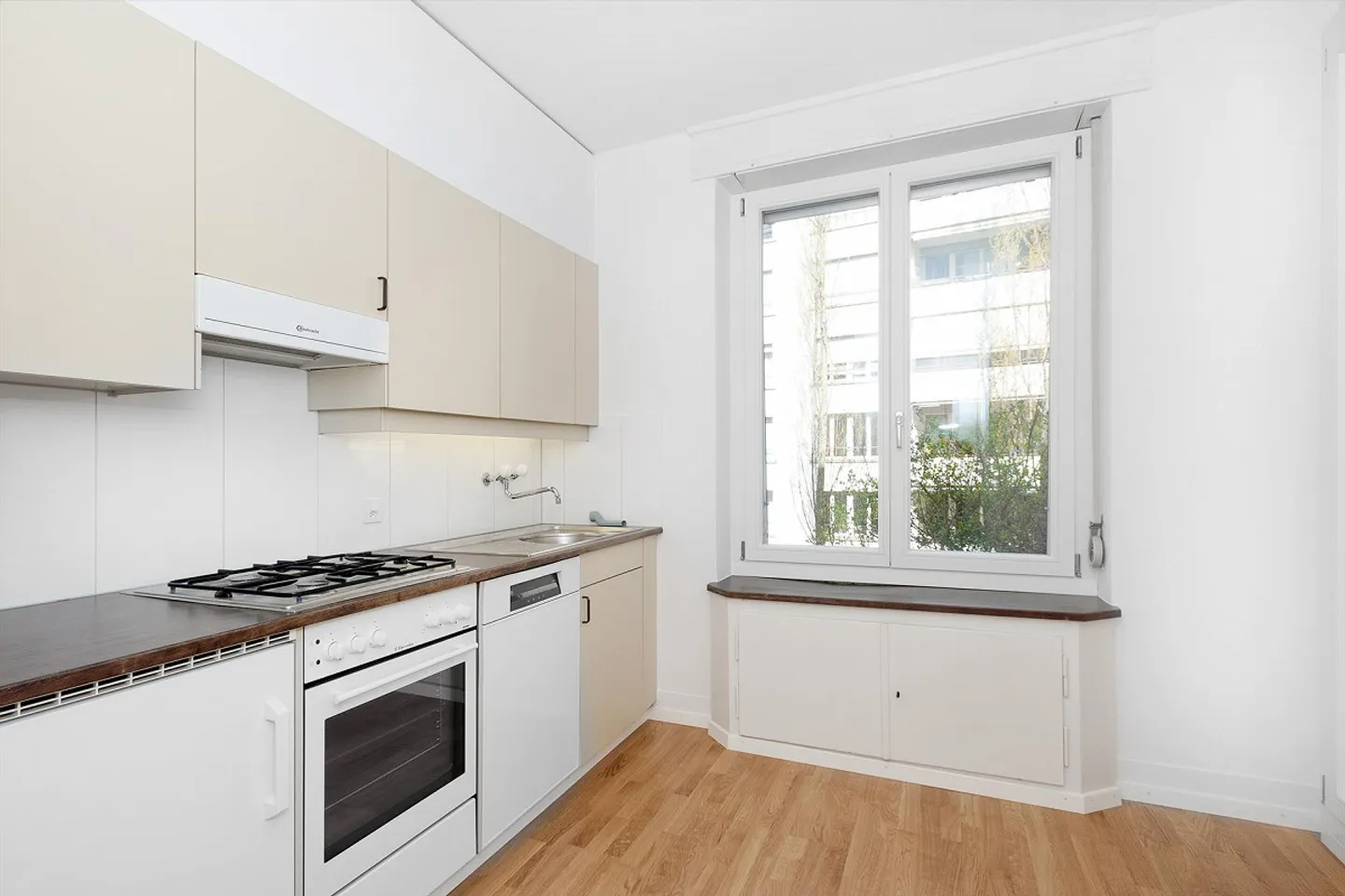 Vivere in stile Bauhaus – luminoso, tranquillo e con vista - Foto 1 di 14