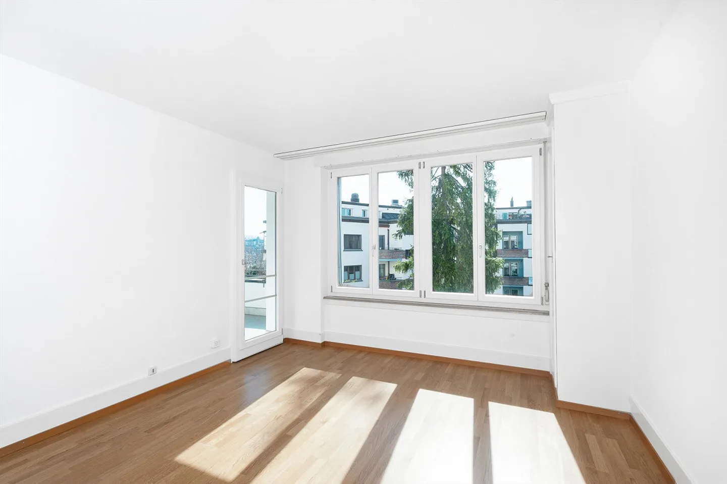 Vivere in stile Bauhaus – luminoso, tranquillo e con vista - Foto 5 di 14