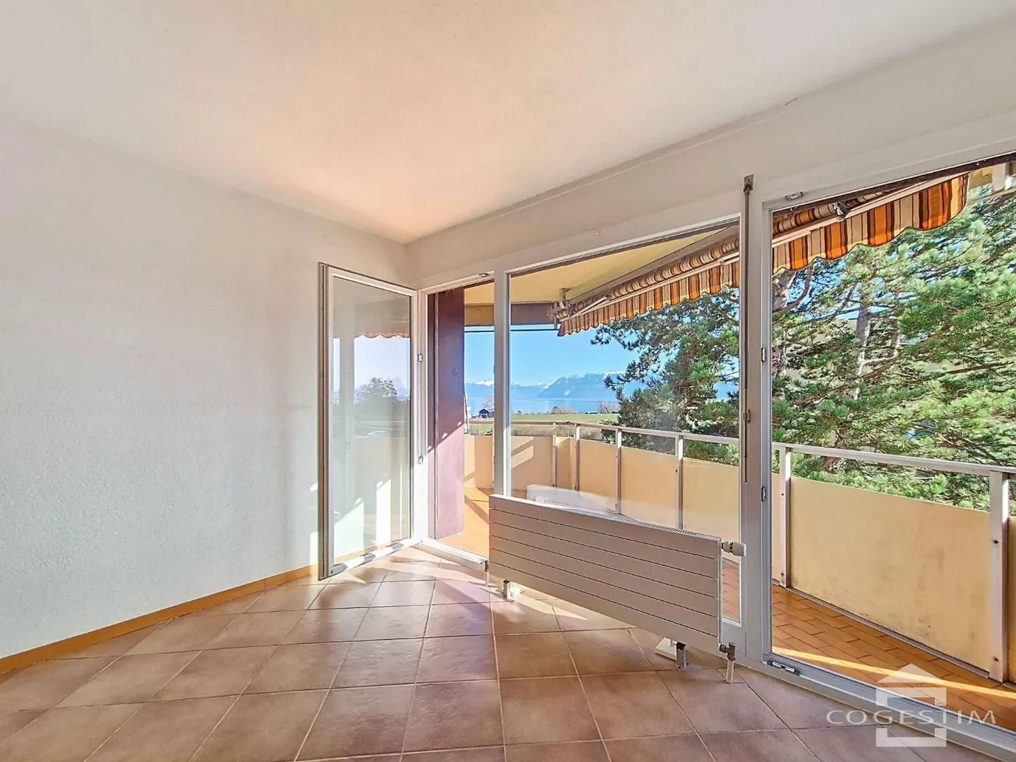 Appartamento 3 locali - Foto 3 di 13