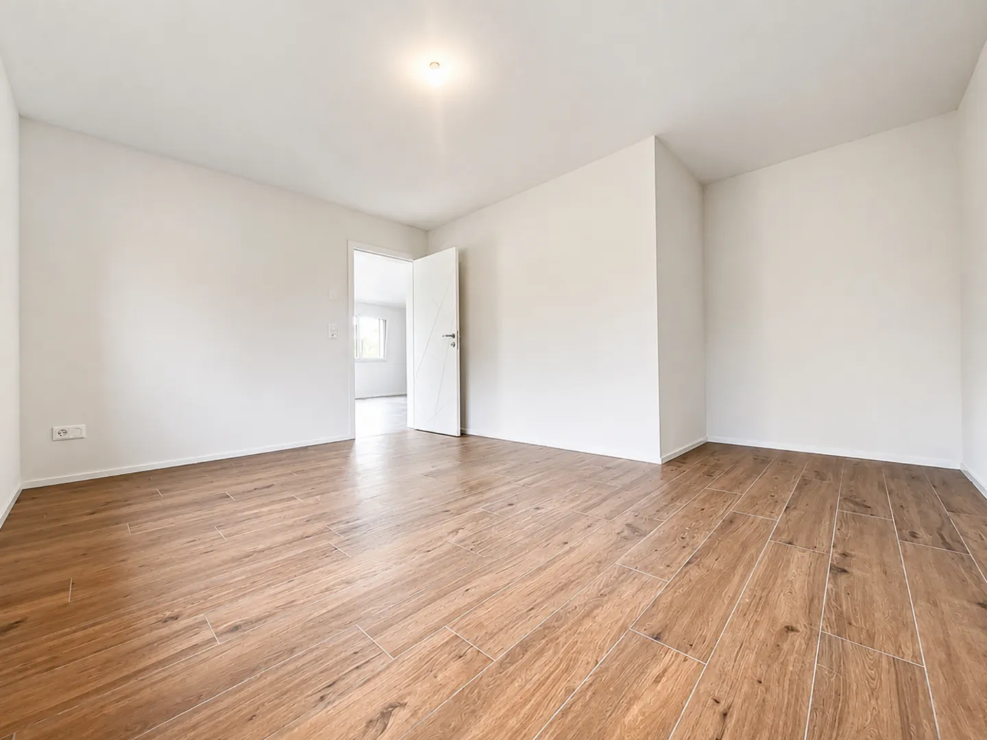 New 2.5-room apartment on the 2nd floor in Farvagny - Photo 4 of 8