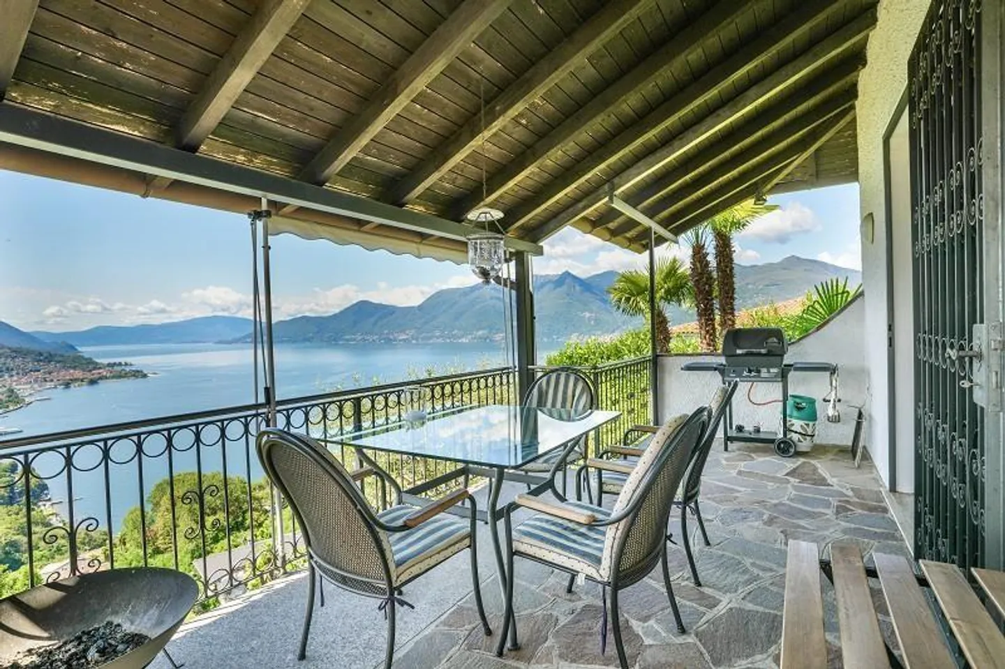 Villa di 7 1/2 locali vista panoramica sul lago - Foto 29 di 47
