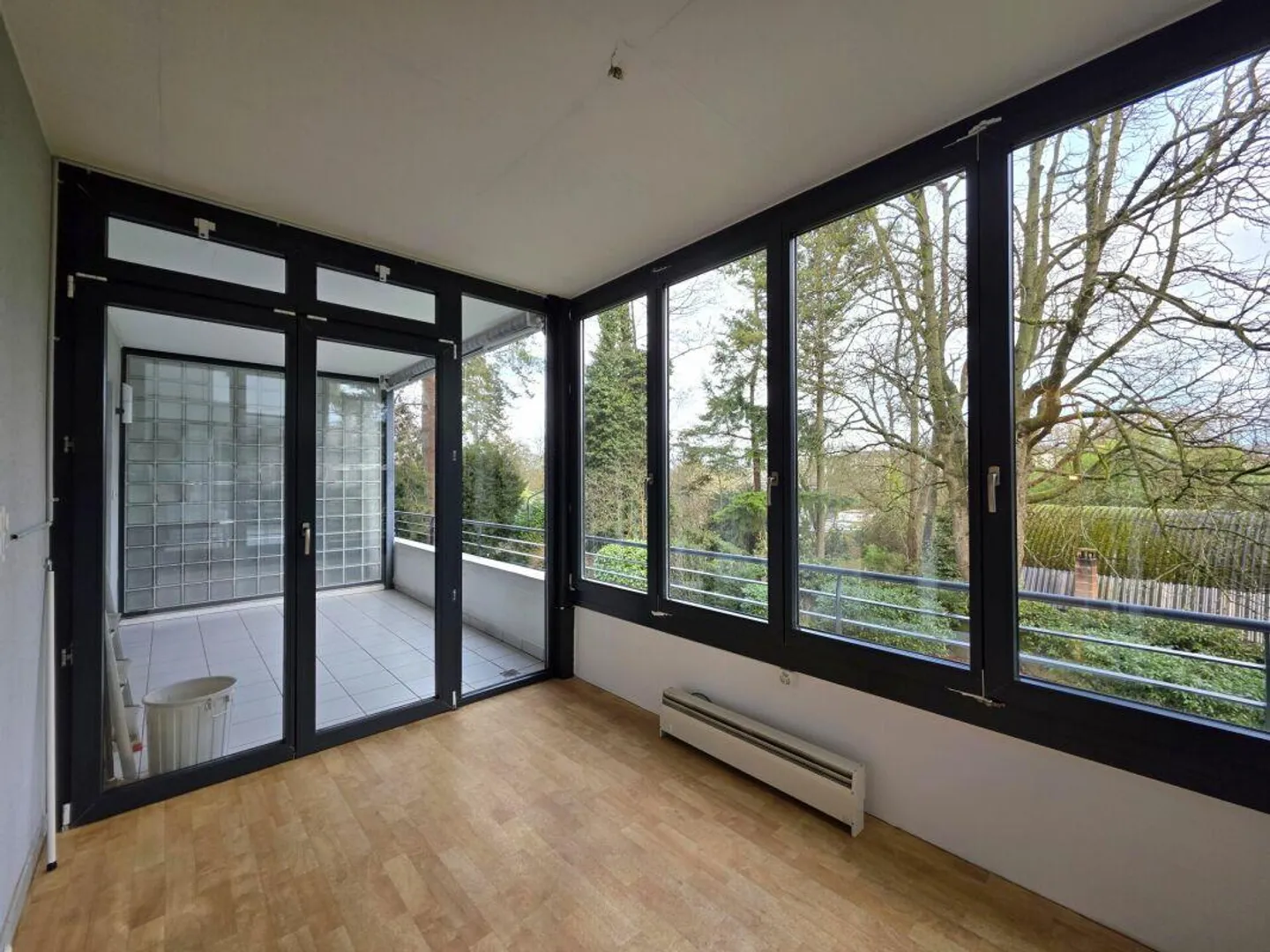 Vivre au centre, regarder dans le vert - Appartement confortable avec salle de loisirs - Photo 2 sur 9