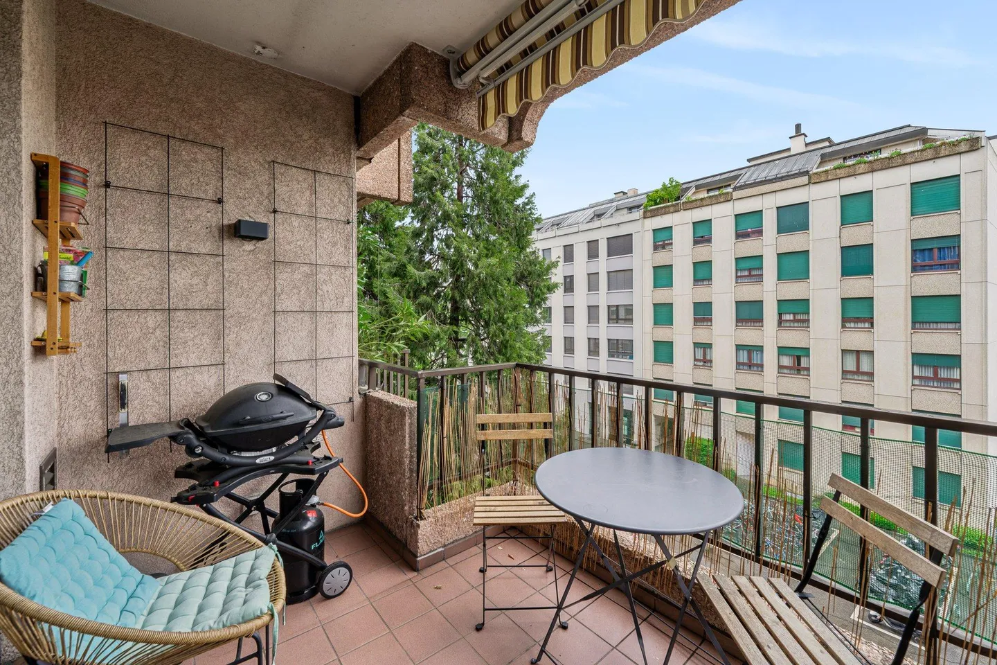 Bel appartement continu avec cheminée - Photo 6 sur 10