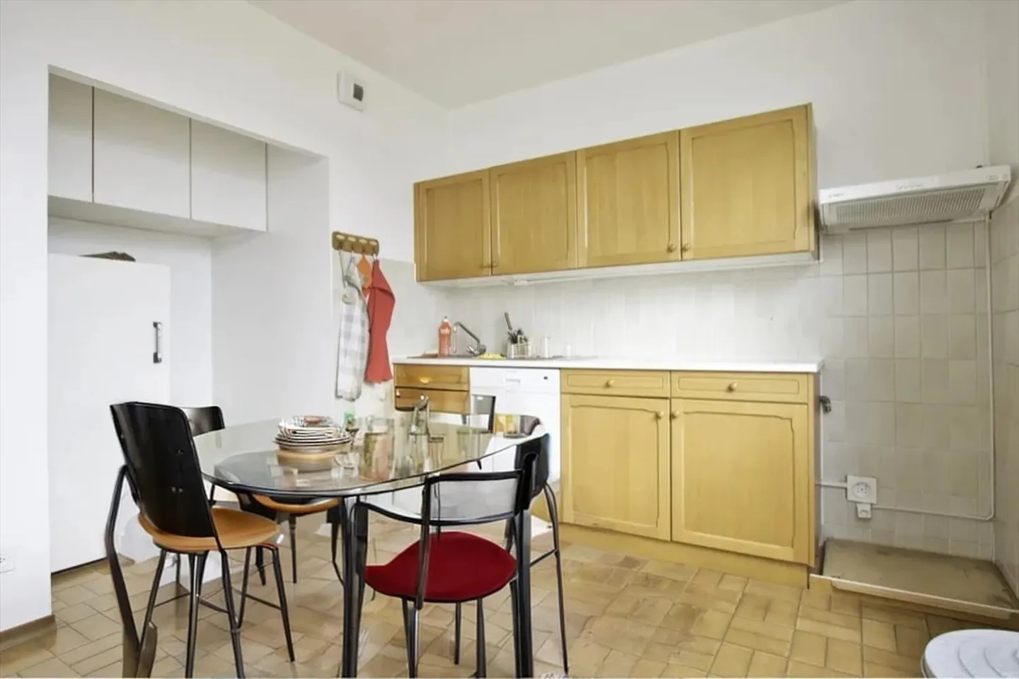 Bright 6-room apartment with magnificent view - Photo 4 of 8