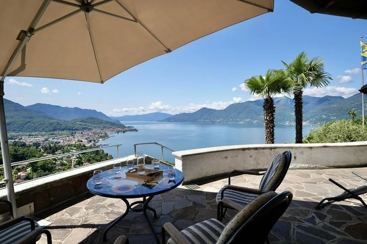 Villa di 7 1/2 locali vista panoramica sul lago - Foto 31 di 47