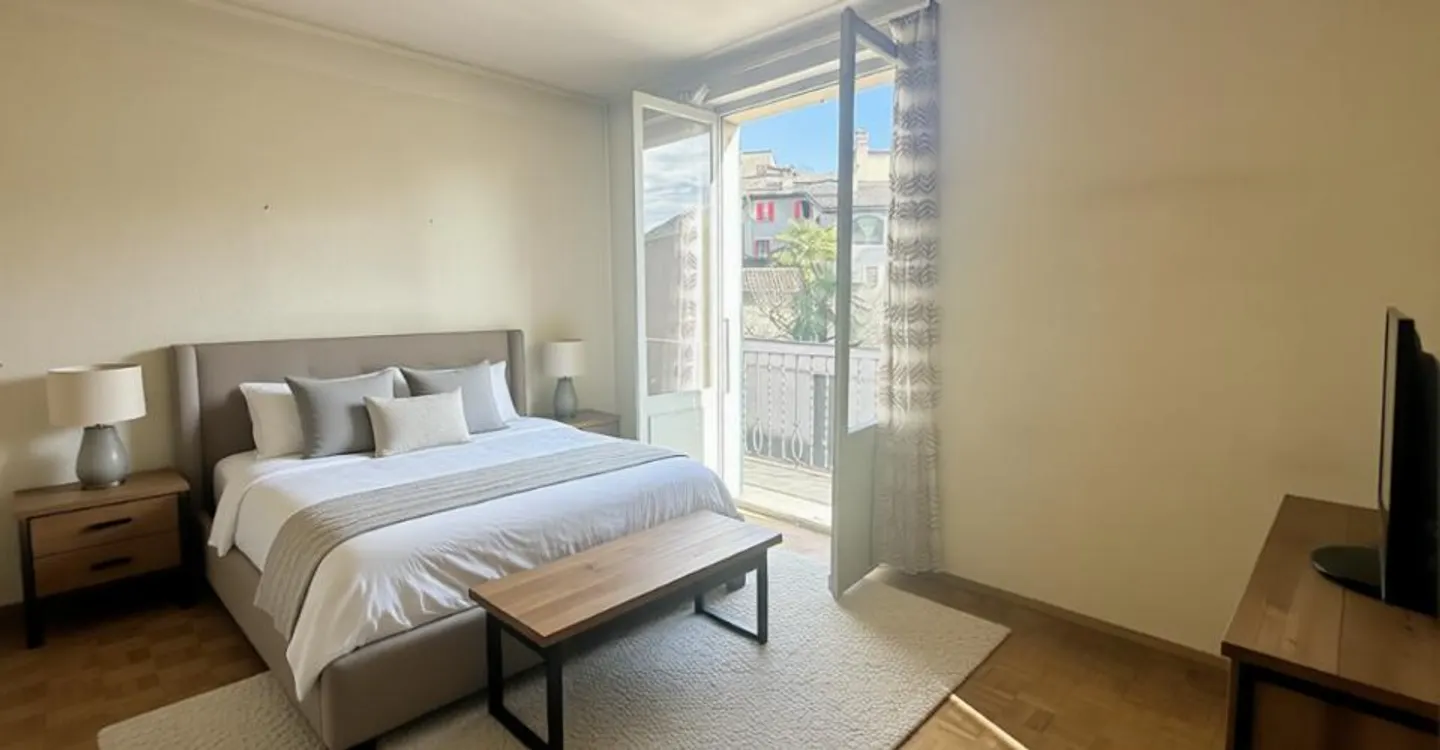 Stunning 7.5-room detached house with garden in Cureglia - Photo 4 of 11