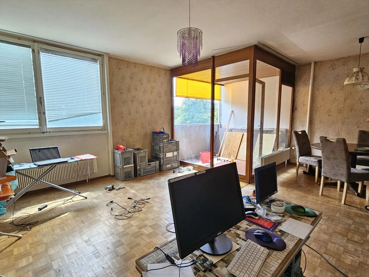 Le Lignon - 4 rooms to renovate with loggia - Photo 4 of 6