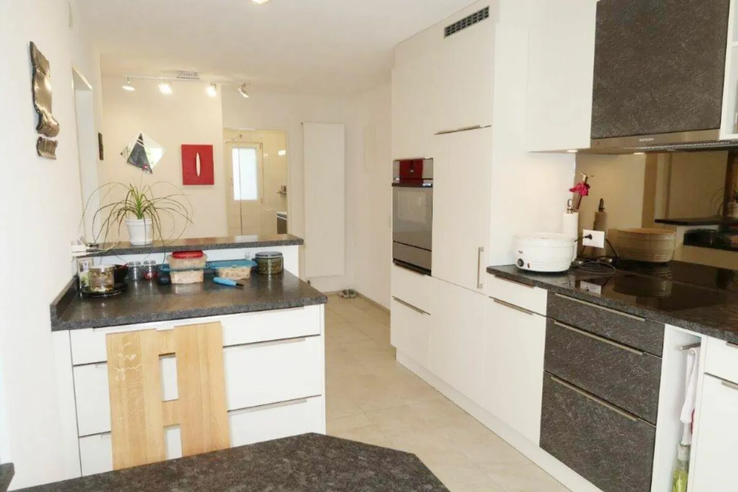 4½-Room Apartment on the Ground Floor - Photo 3 of 5