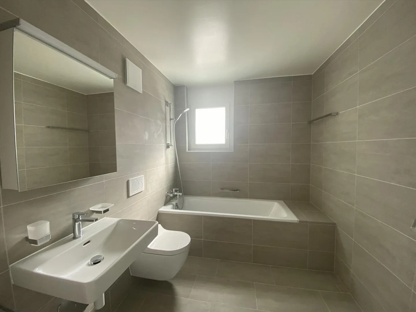 Magnifique appartement de 2.5 pièces - Photo 4 sur 7