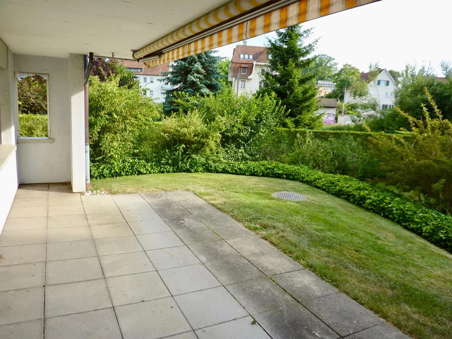 Grand Appartement au Rez-de-Chaussée - Photo 1 sur 12