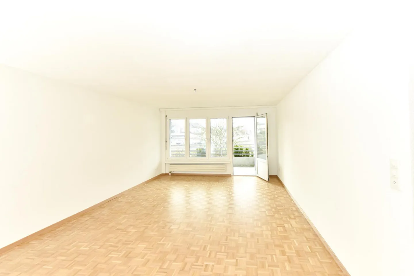 Grand Appartement au Rez-de-Chaussée - Photo 7 sur 12