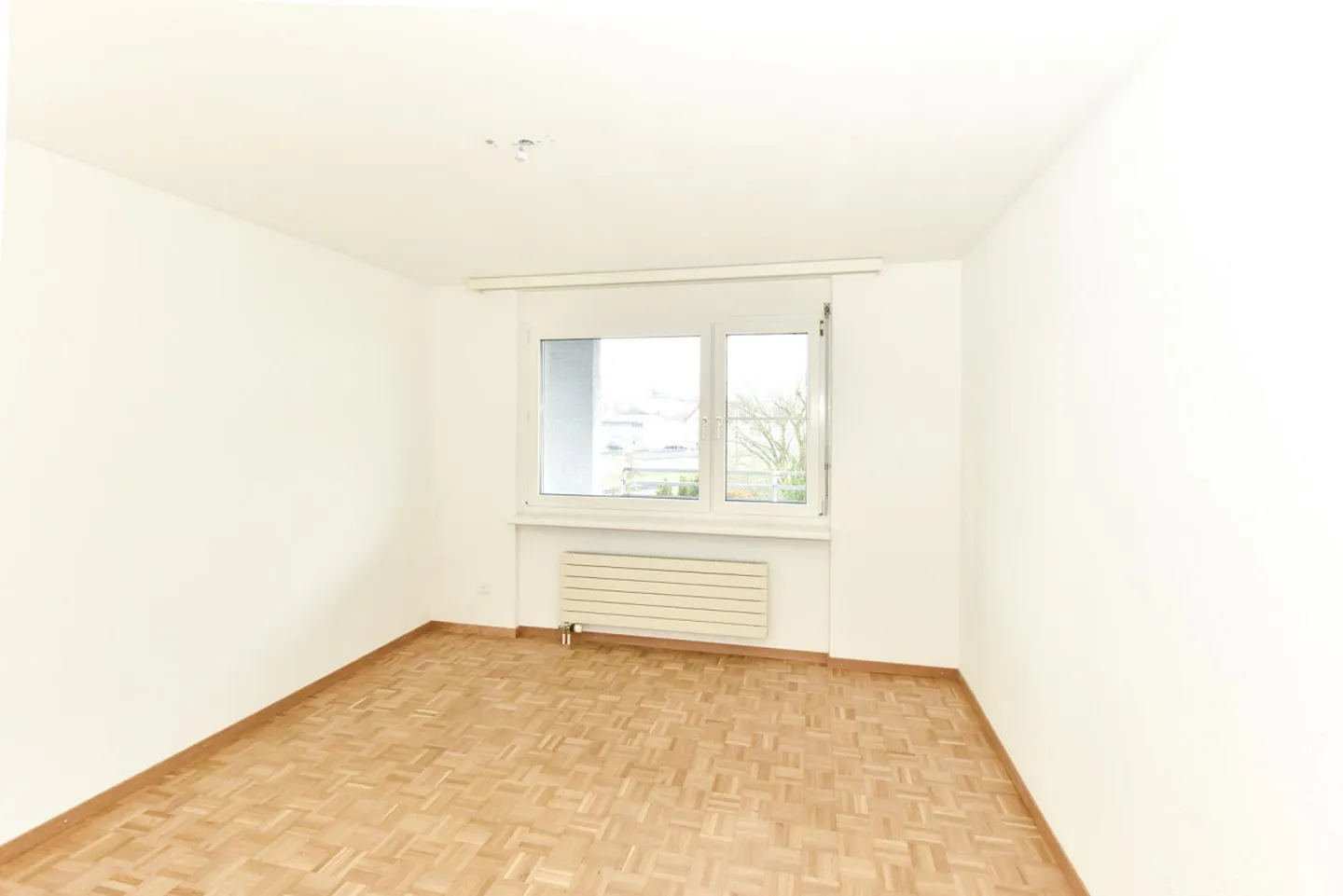 Grand Appartement au Rez-de-Chaussée - Photo 9 sur 12