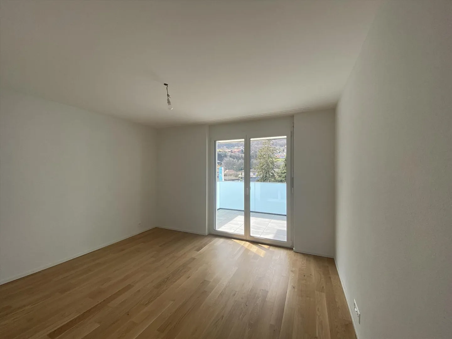 Magnifique appartement de 2.5 pièces - Photo 5 sur 7