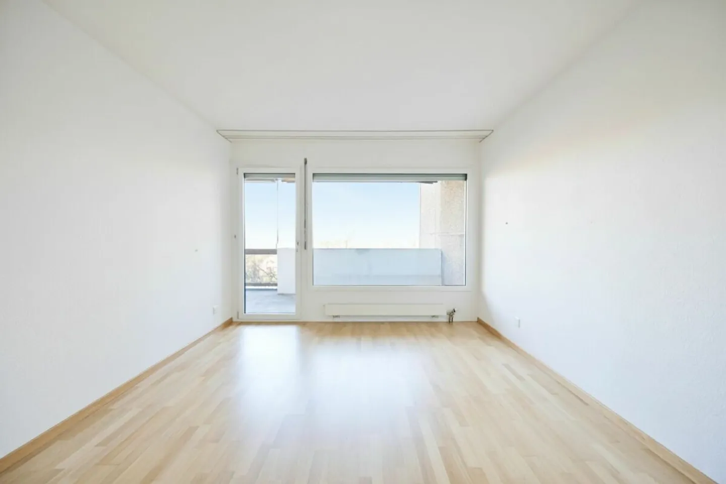 Bellissimo appartamento di 3.5 locali in una posizione idealmente collegata - Foto 3 di 9