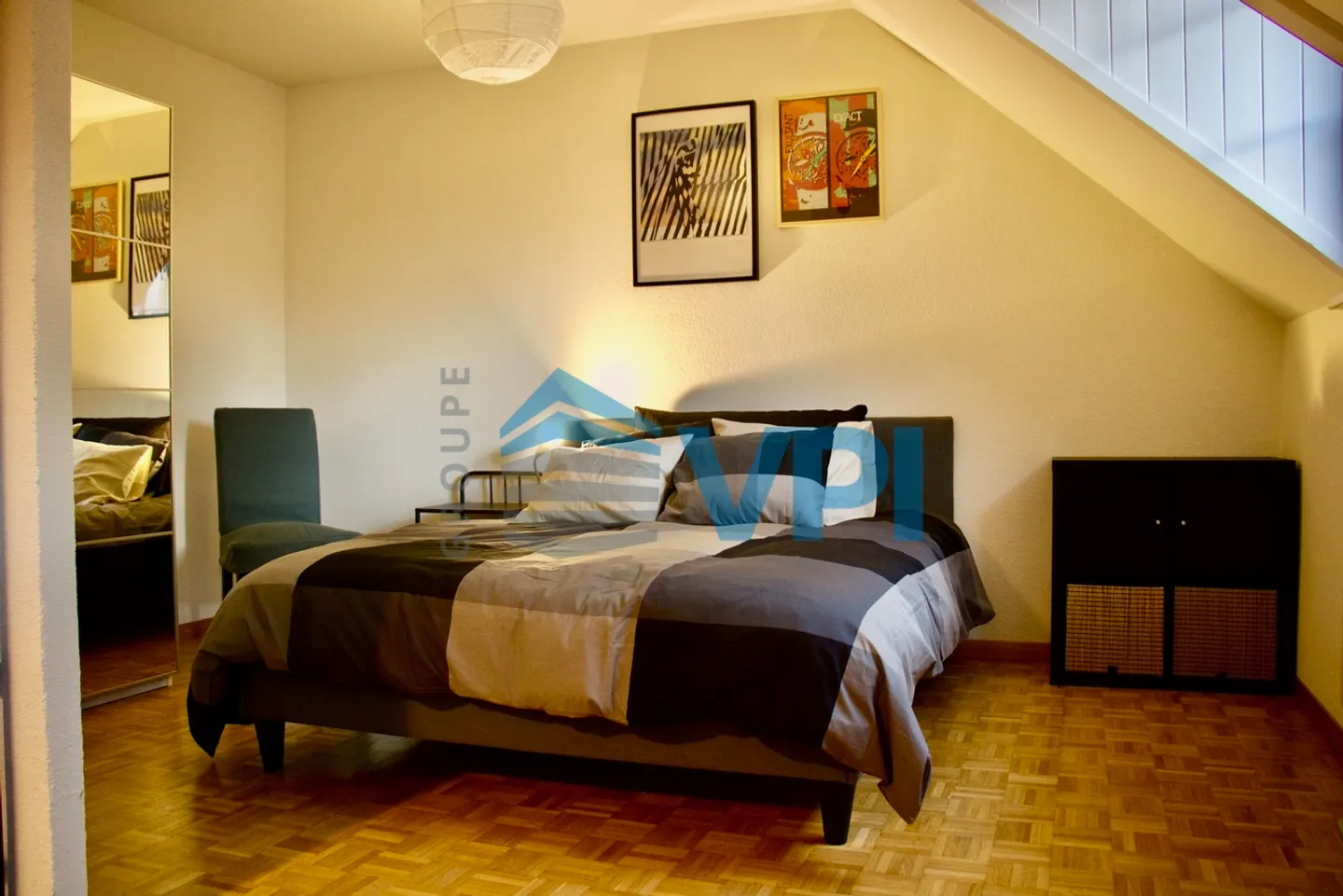 Charming Apartment in Carouge - Photo 3 of 5