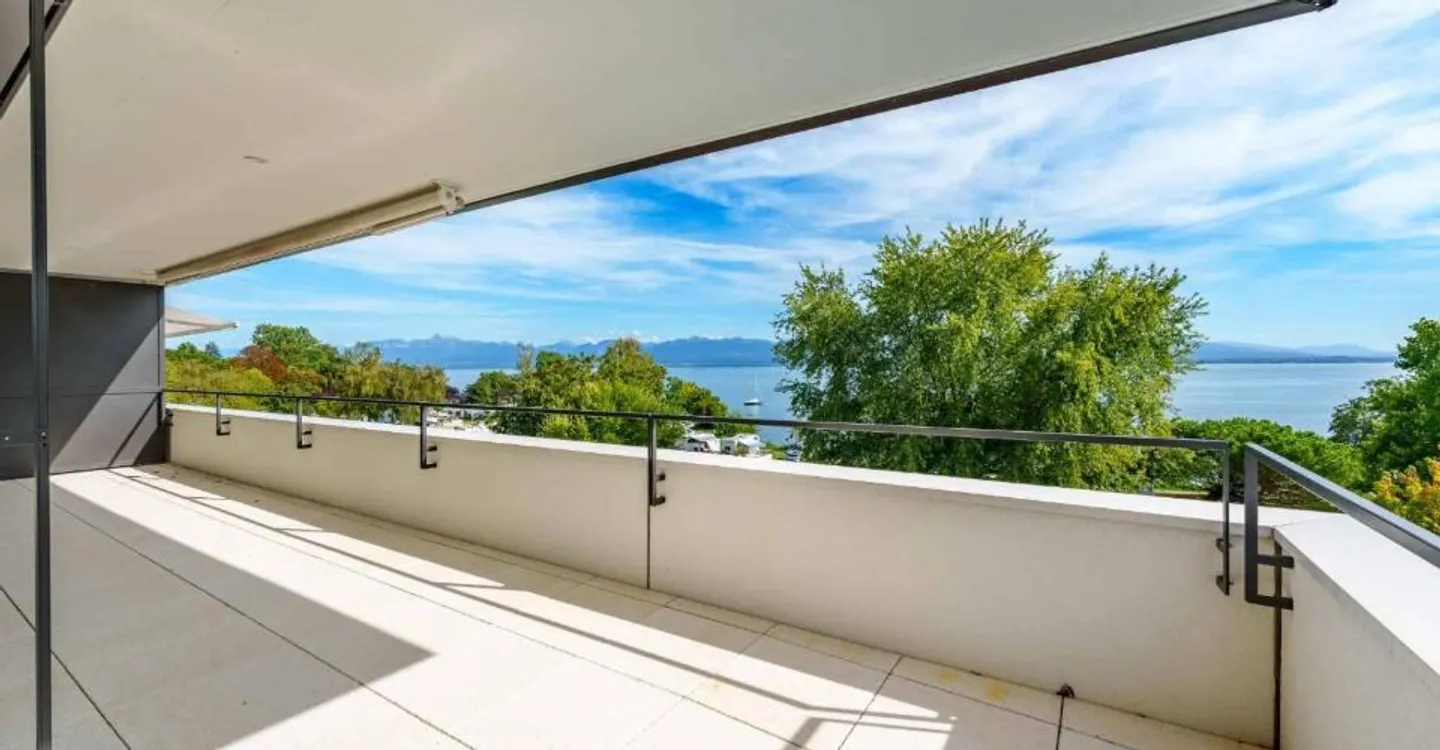 Magnifique appartement neuf de 4,5 pièces avec balcon couvert de 76 m2! - Photo 1 sur 10