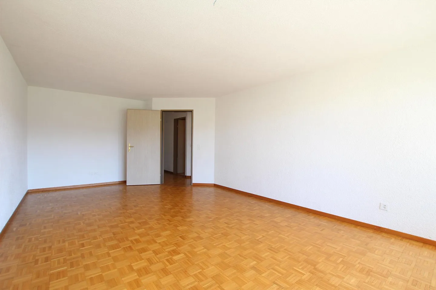 Preiswertes Wohnen mit schöner Aussicht - Foto 4 von 9