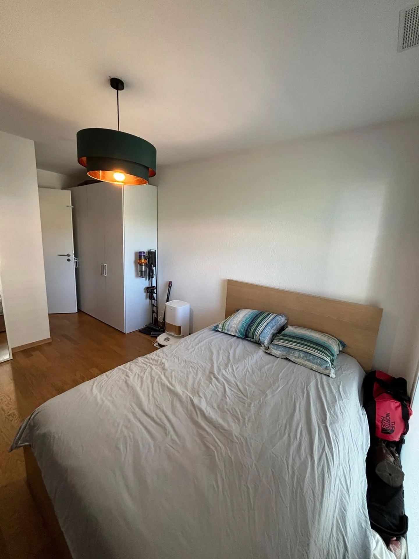 Stunning 4.5 rooms on the 2nd floor - Photo 5 of 9