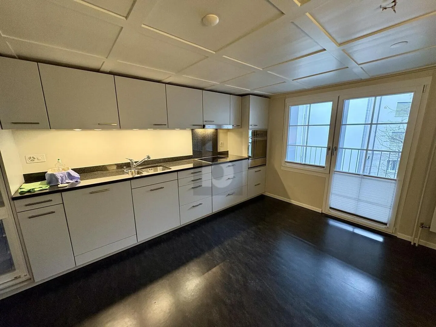 CENTRALE, TRANQUILLO E FRESCAMENTE RISTRUTTURATO - Foto 3 di 6