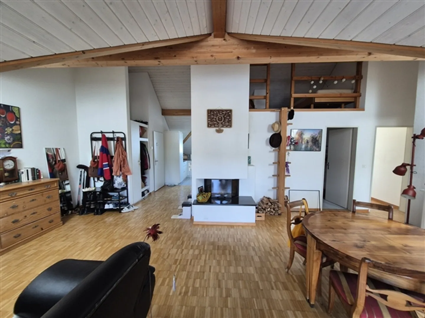 «APPARTEMENT 3½ PIÈCES À MOOSSEEDORF (BE), MEUBLÉ, TEMPORAIRE» - Photo 1 sur 9