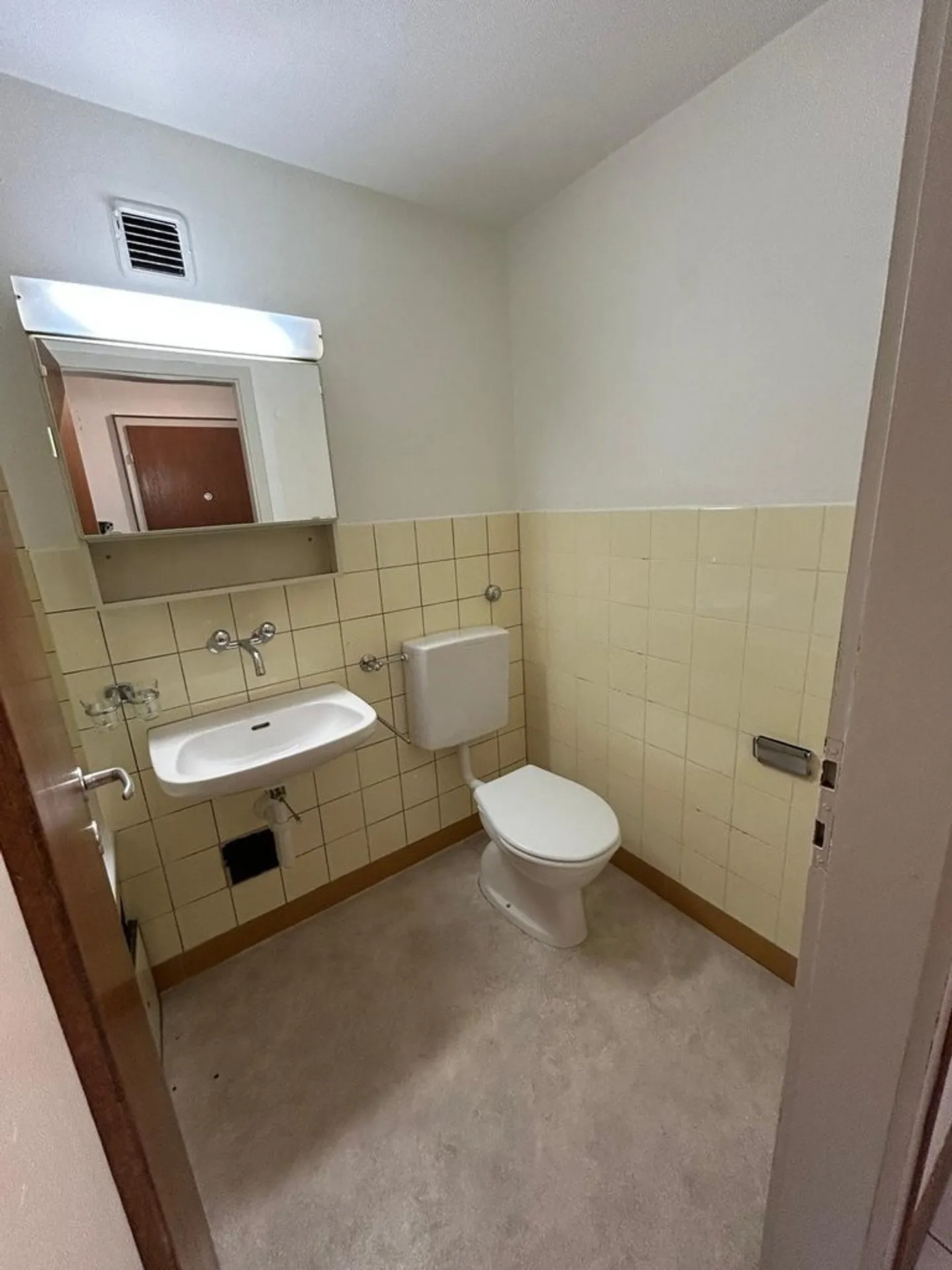Helle 2-Zimmer-Wohnung mit 2 Balkonen im Kleinbasel - Foto 6 von 9