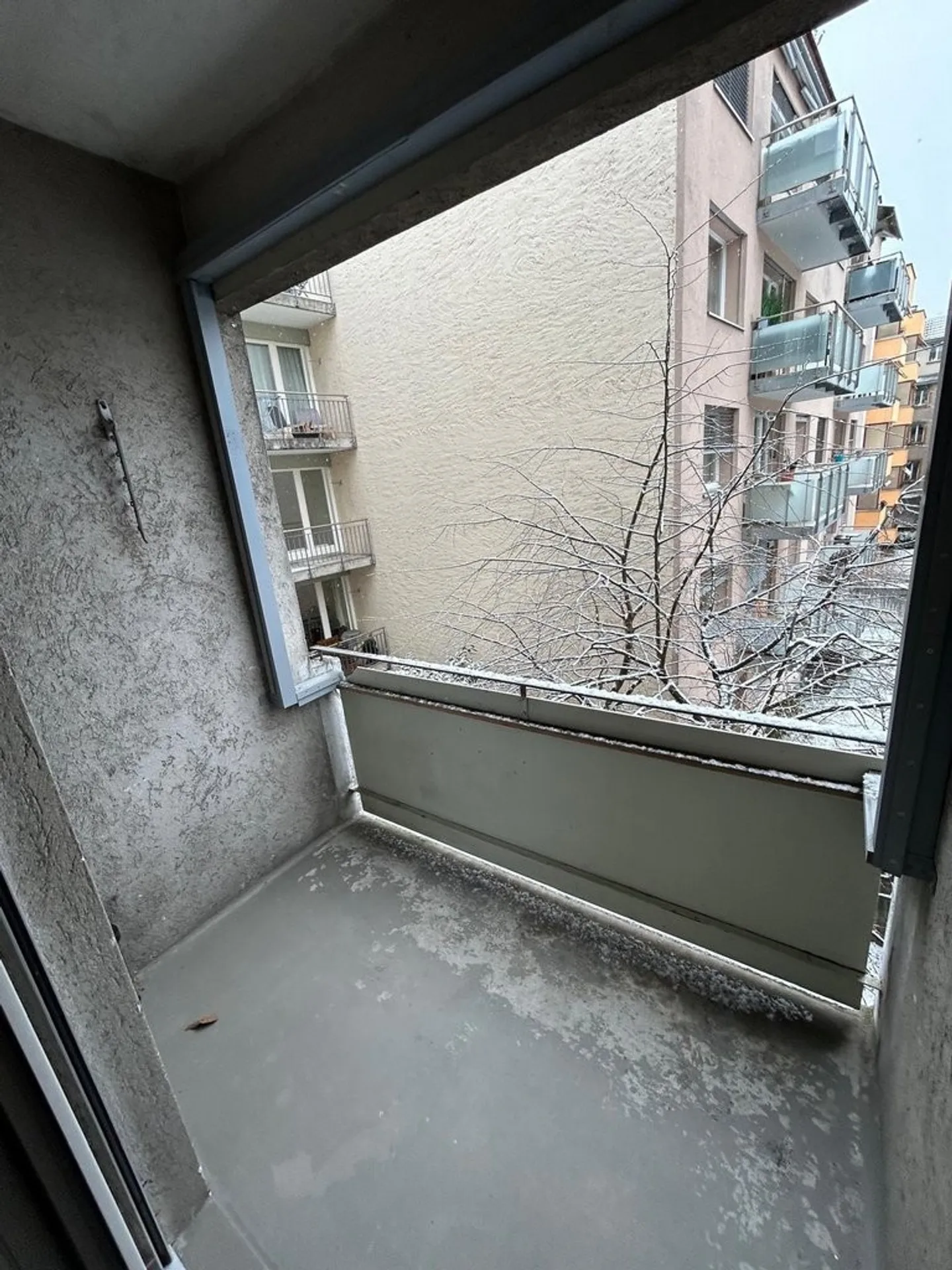 Helle 2-Zimmer-Wohnung mit 2 Balkonen im Kleinbasel - Foto 8 von 9